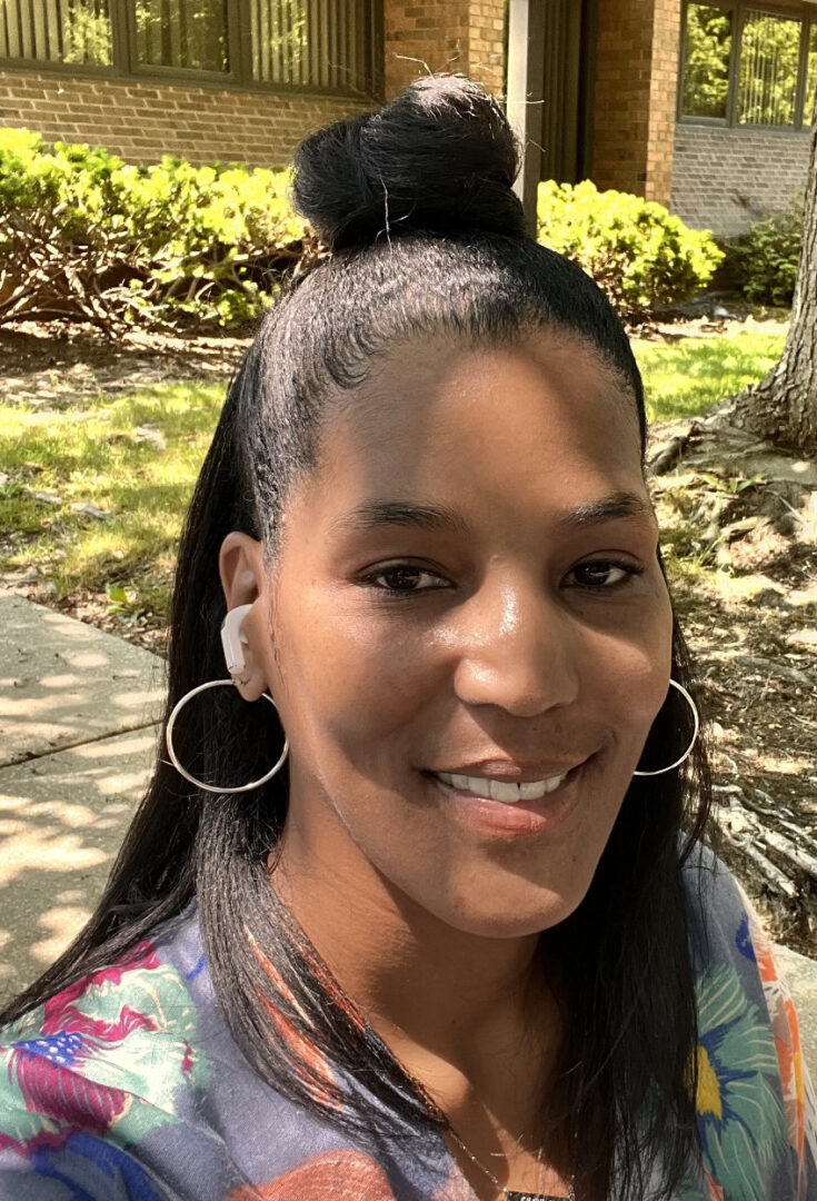 Headshot of Shiyla Nix, LPC (Ohio), Therapist