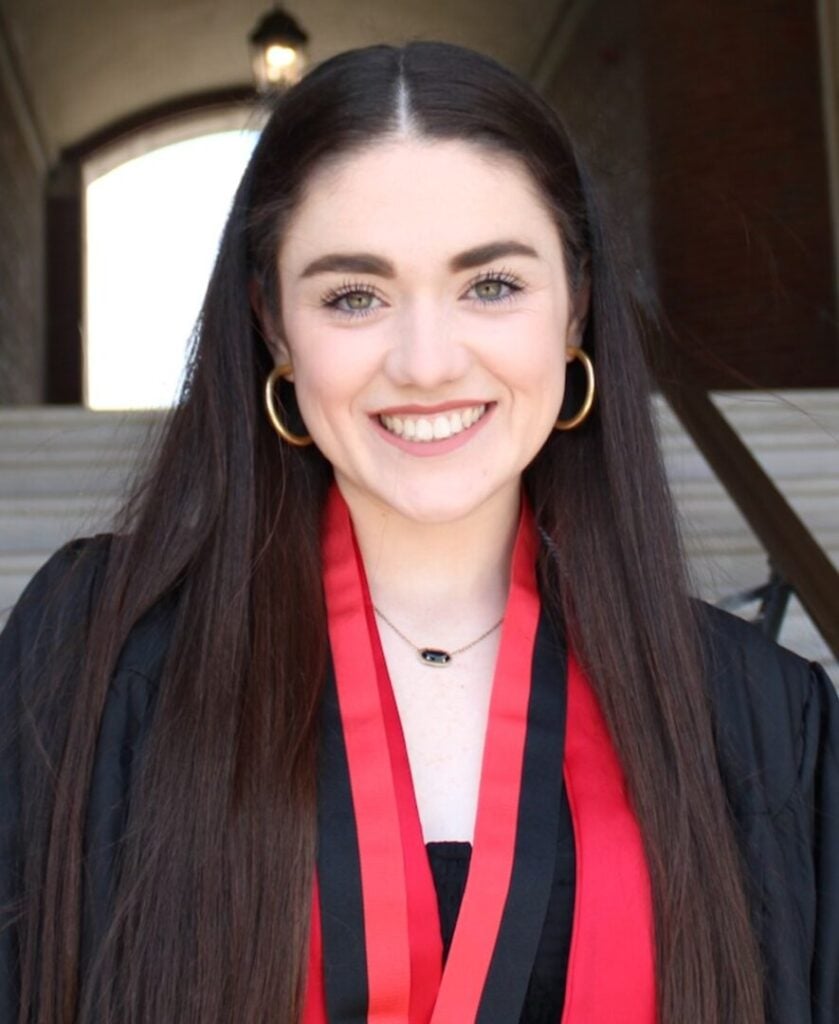 Headshot of Lily Garvin, LPC (Ohio), Therapist
