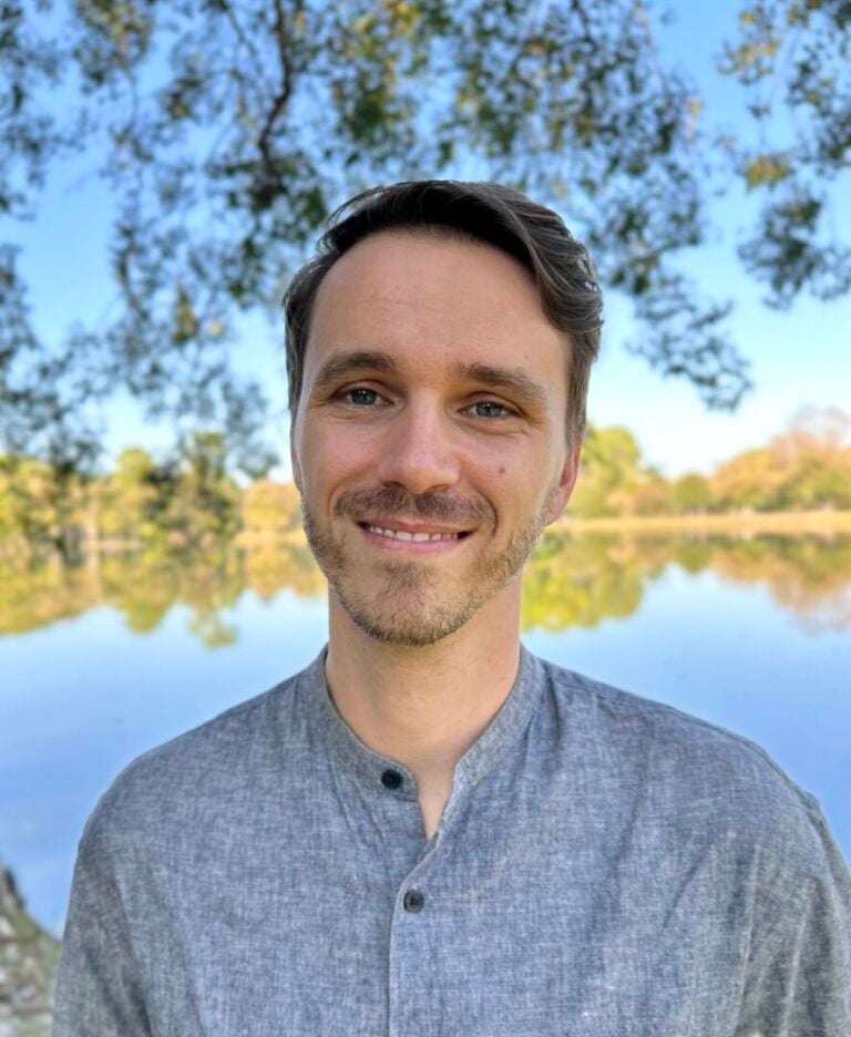 Headshot of Joshua Lee, SWT (Ohio), Social Work Trainee