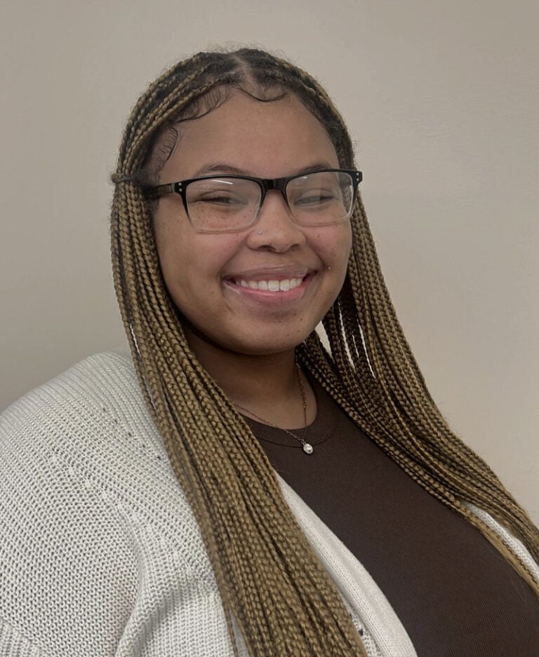 Damesha Atkins is a therapist who provides affordable therapy for adults children and teens in Ohio