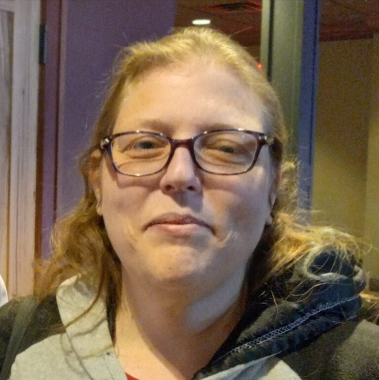 Headshot of Stephanie Heston, LSW (Ohio), Therapist