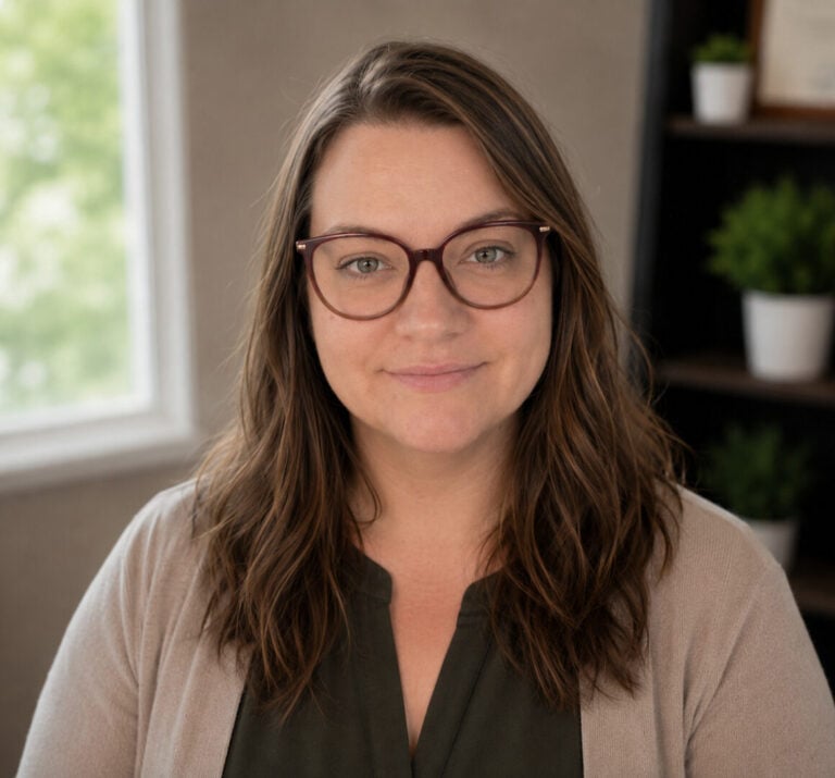 Headshot of Joanna Hall, LPC (Ohio), Therapist